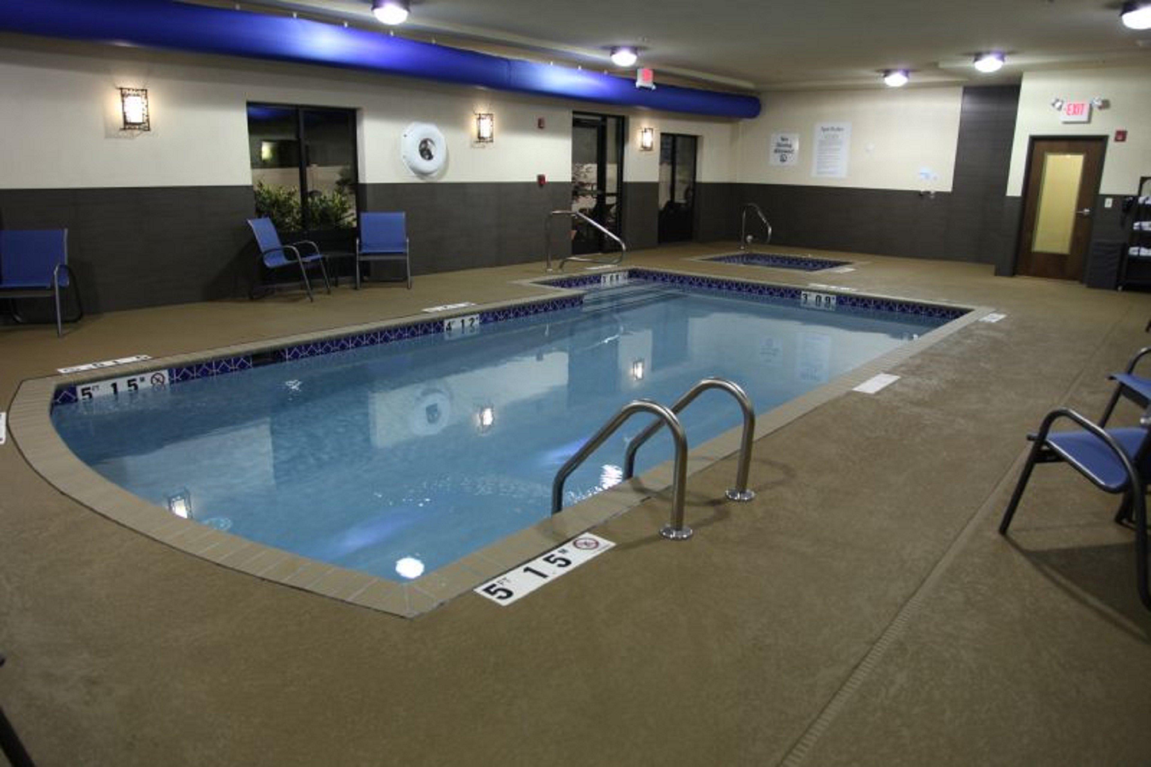 Holiday Inn Express & Suites - Huntsville Airport By Ihg Madison Exterior foto